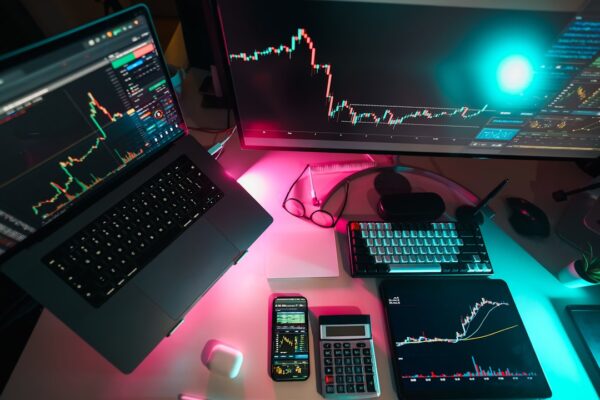 SIP vs. Lump Sum: Which is Best for First-Time Investors?